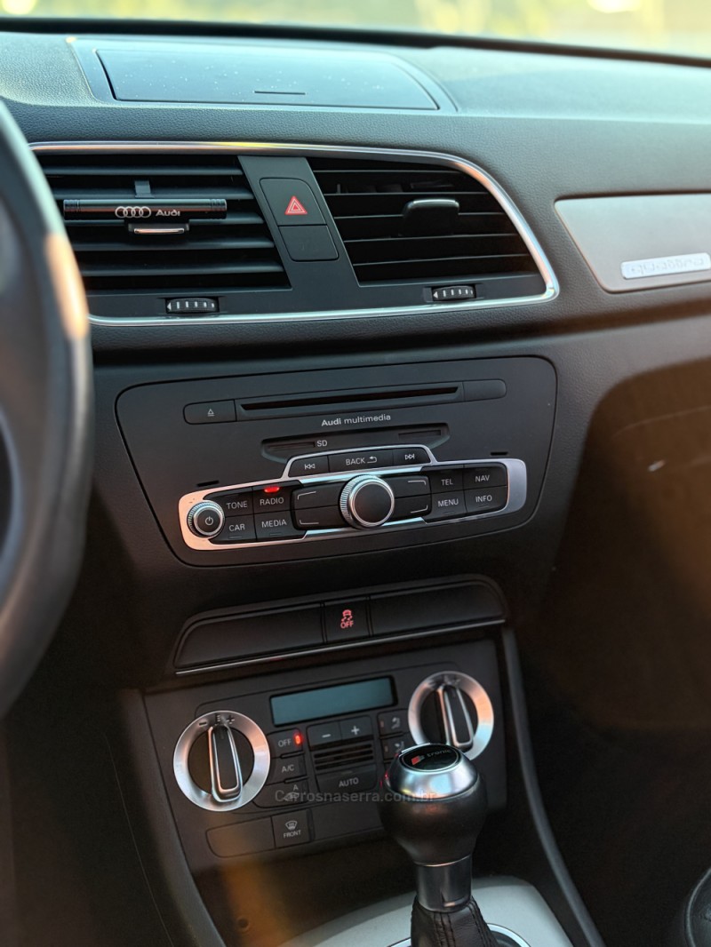 Q3 2.0 TFSI AMBIENTE QUATTRO 4P GASOLINA S TRONIC - 2014 - FLORES DA CUNHA