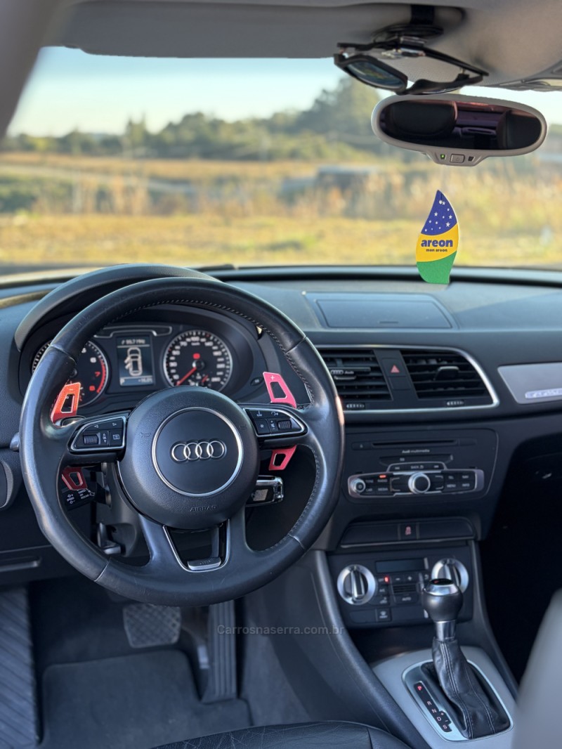 Q3 2.0 TFSI AMBIENTE QUATTRO 4P GASOLINA S TRONIC - 2014 - FLORES DA CUNHA