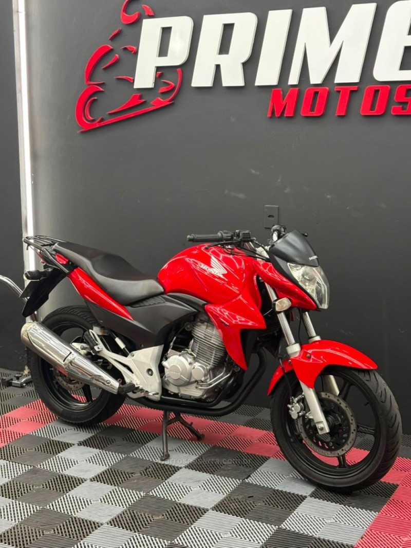 CB 300R  - 2015 - NOVO HAMBURGO
