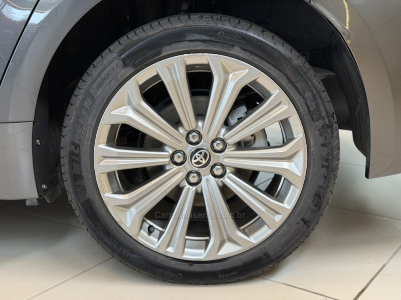 COROLLA 1.8 ALTIS 16V HÍBRIDO 4P AUTOMÁTICO - 2023 - CARLOS BARBOSA