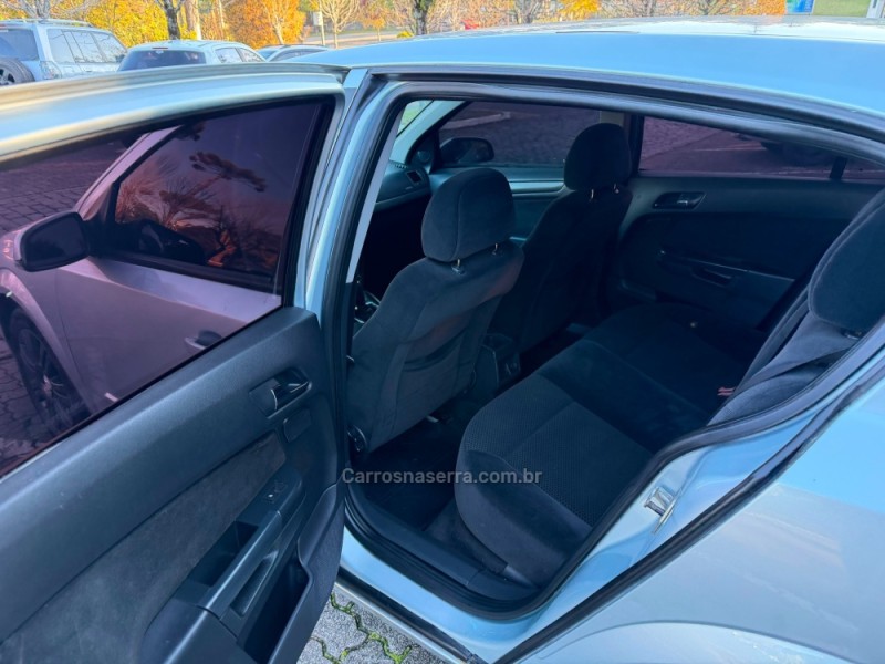 VECTRA 2.0 MPFI GT HATCH 8V FLEX 4P AUTOMÁTICO - 2010 - CAXIAS DO SUL