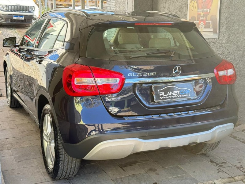 GLA 200 1.6 CGI STYLE 16V TURBO FLEX 4P AUTOMÁTICO - 2018 - FARROUPILHA