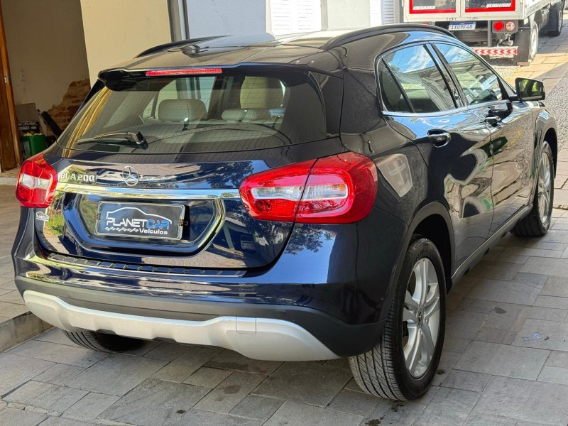 GLA 200 1.6 CGI STYLE 16V TURBO FLEX 4P AUTOMÁTICO - 2018 - FARROUPILHA