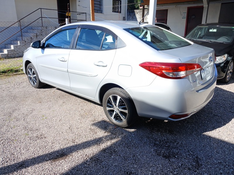 YARIS 1.5 XS SEDAN 16V FLEX 4P AUTOMÁTICO - 2019 - CAXIAS DO SUL
