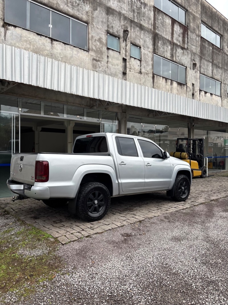AMAROK 2.0 4X4 CD 16V TURBO INTERCOOLER DIESEL 4P MANUAL - 2015 - SãO MARCOS