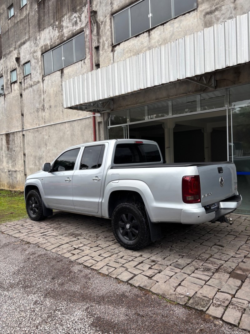 AMAROK 2.0 4X4 CD 16V TURBO INTERCOOLER DIESEL 4P MANUAL - 2015 - SãO MARCOS