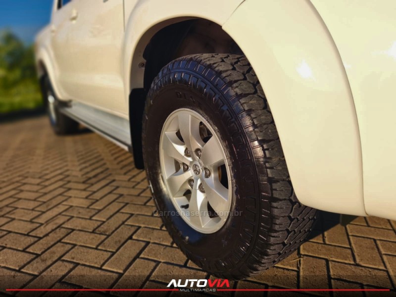 HILUX 3.0 SRV 4X4 CD 16V TURBO INTERCOOLER DIESEL 4P AUTOMÁTICO - 2015 - SAPIRANGA