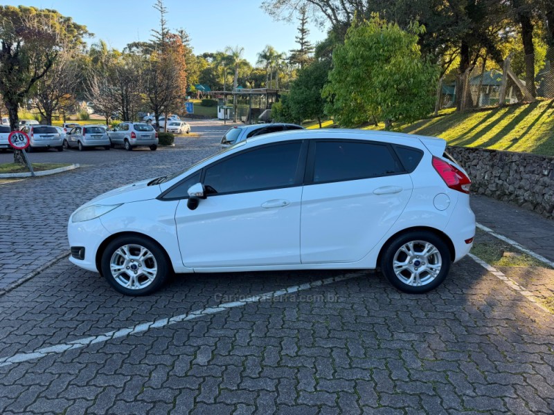 FIESTA 1.6 SEL HATCH 16V FLEX 4P AUTOMÁTICO - 2017 - CAXIAS DO SUL