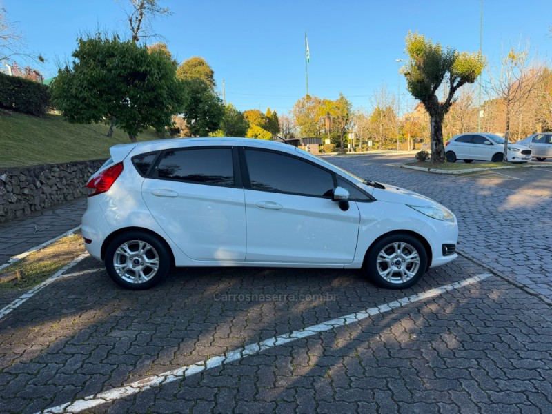 FIESTA 1.6 SEL HATCH 16V FLEX 4P AUTOMÁTICO - 2017 - CAXIAS DO SUL