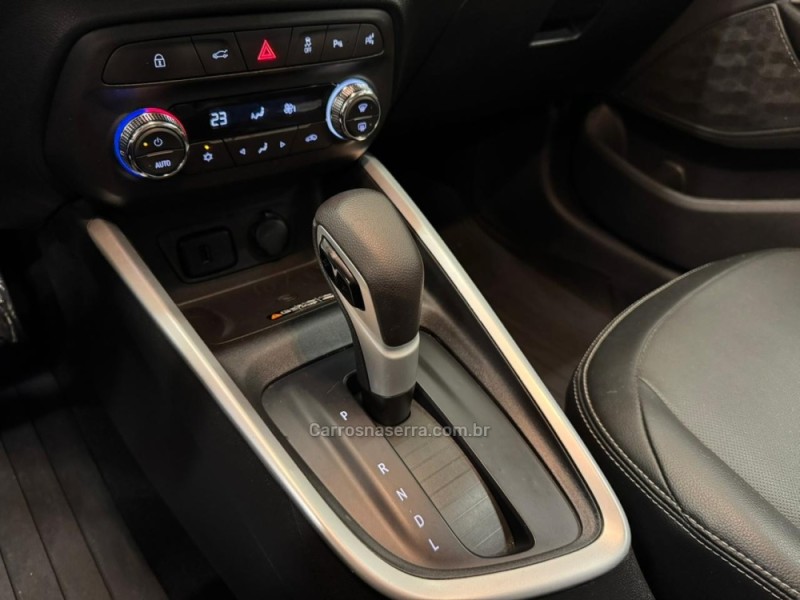 ONIX 1.0	PREMIER PLUS 12V TURBO FLEX 4P AUTOMÁTICO - 2025 - VERANóPOLIS