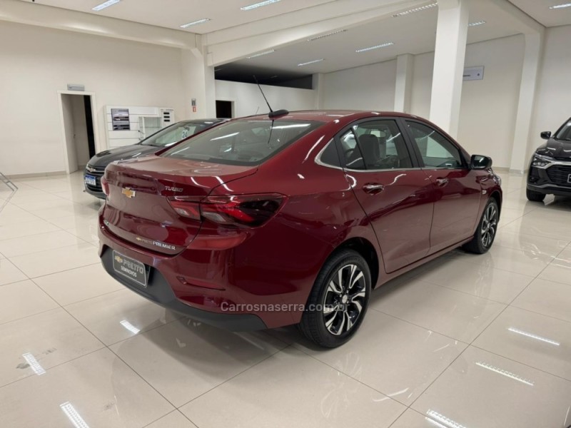 ONIX 1.0	PREMIER PLUS 12V TURBO FLEX 4P AUTOMÁTICO - 2025 - VERANóPOLIS