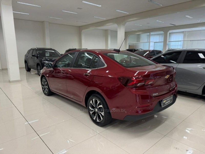ONIX 1.0	PREMIER PLUS 12V TURBO FLEX 4P AUTOMÁTICO - 2025 - VERANóPOLIS