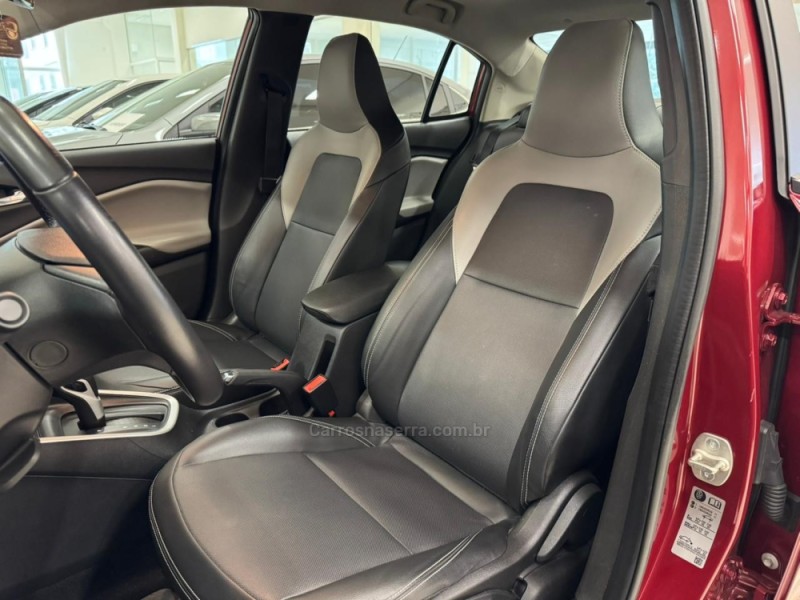 ONIX 1.0	PREMIER PLUS 12V TURBO FLEX 4P AUTOMÁTICO - 2025 - VERANóPOLIS