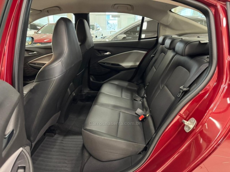 ONIX 1.0	PREMIER PLUS 12V TURBO FLEX 4P AUTOMÁTICO - 2025 - VERANóPOLIS