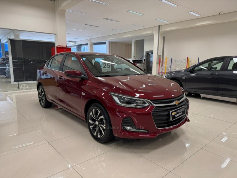 ONIX 1.0	PREMIER PLUS 12V TURBO FLEX 4P AUTOMÁTICO - 2025 - VERANóPOLIS