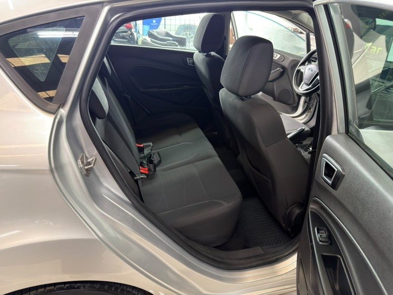 FIESTA 1.6 SE HATCH 16V FLEX 4P MANUAL - 2014 - CAXIAS DO SUL