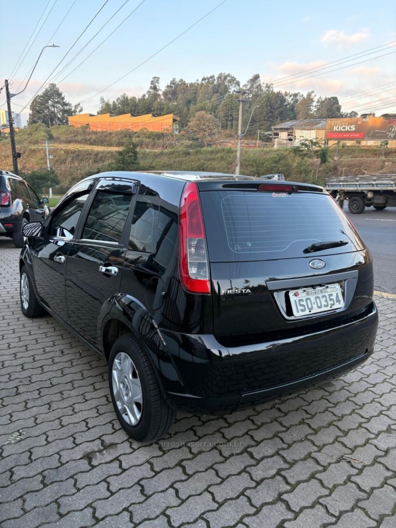 FIESTA 1.0 MPI HATCH 8V FLEX 4P MANUAL - 2012 - CAXIAS DO SUL