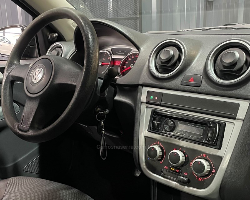GOL 1.0 MI 8V FLEX 4P MANUAL G.V - 2013 - VACARIA