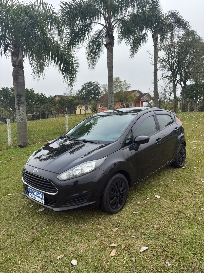 FIESTA 1.5 S HATCH 16V FLEX 4P MANUAL - 2014 - FARROUPILHA