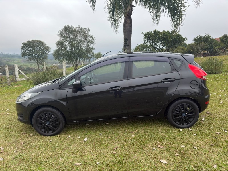 FIESTA 1.5 S HATCH 16V FLEX 4P MANUAL - 2014 - FARROUPILHA