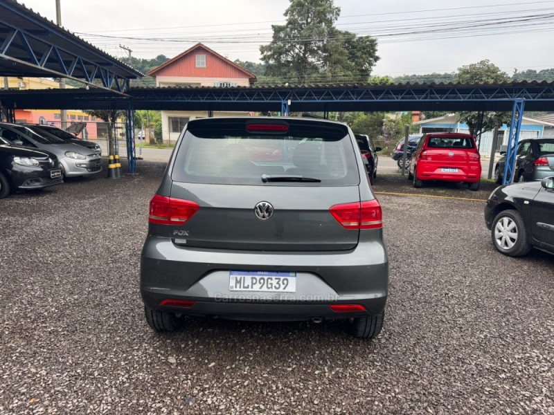 FOX 1.6 MI 8V FLEX 4P AUTOMATIZADO - 2015 - IGREJINHA