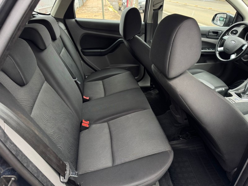 FOCUS 2.0 HA 16V GASOLINA 4P MANUAL - 2012 - VACARIA