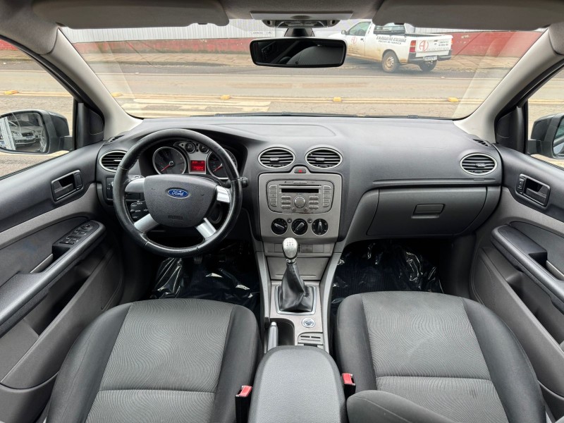 FOCUS 2.0 HA 16V GASOLINA 4P MANUAL - 2012 - VACARIA