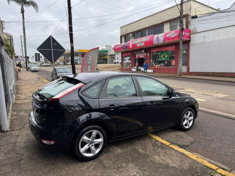 FOCUS 2.0 HA 16V GASOLINA 4P MANUAL - 2012 - VACARIA