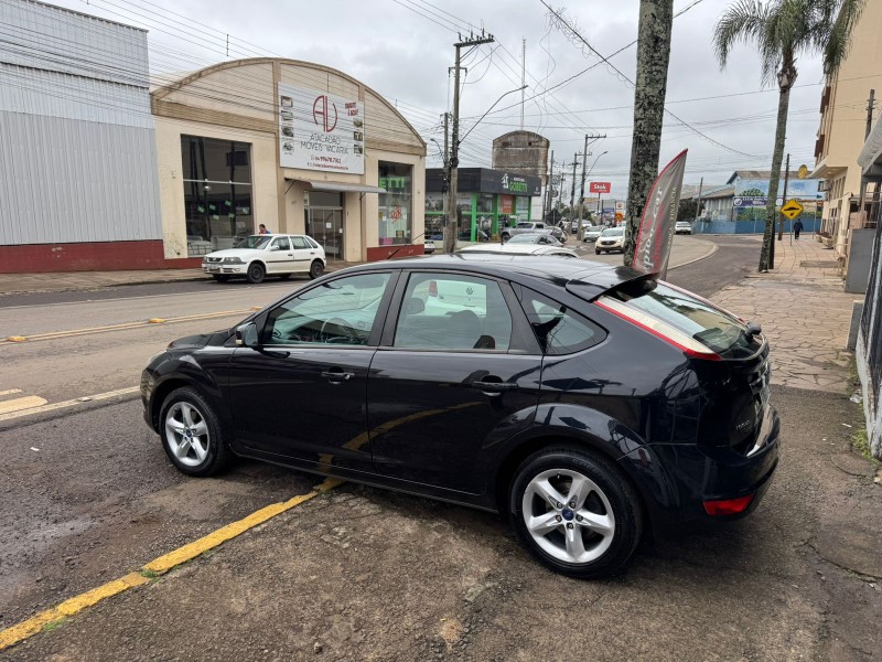 FOCUS 2.0 HA 16V GASOLINA 4P MANUAL - 2012 - VACARIA