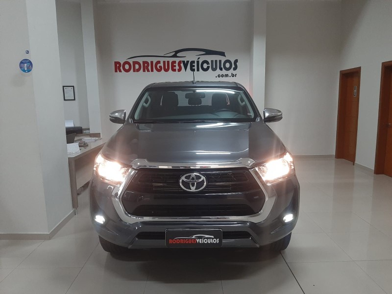 HILUX 2.8 SRV 4X4 CD 16V DIESEL 4P AUTOMÁTICO - 2022 - CAXIAS DO SUL