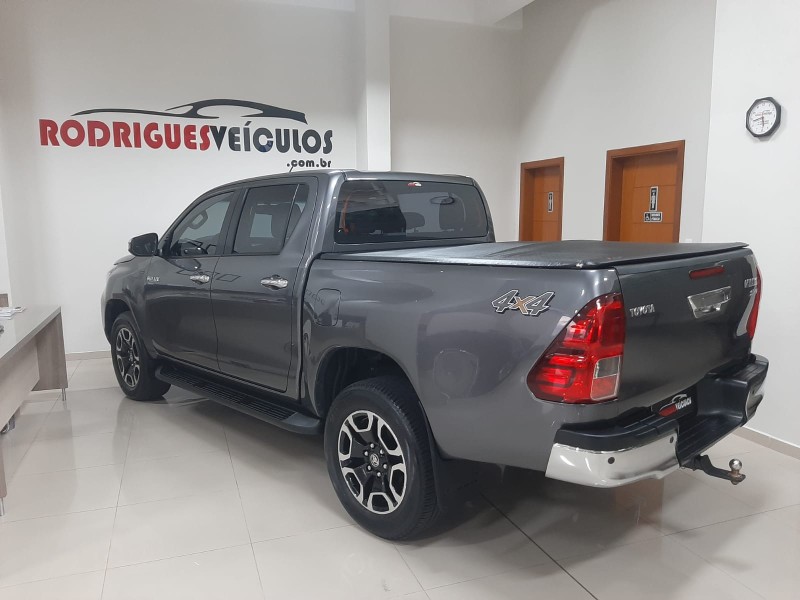 HILUX 2.8 SRV 4X4 CD 16V DIESEL 4P AUTOMÁTICO - 2022 - CAXIAS DO SUL