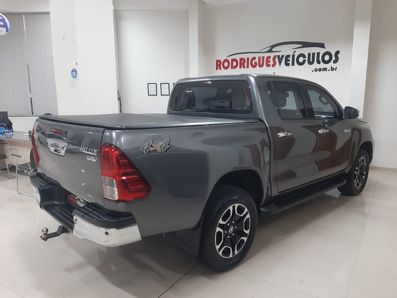 HILUX 2.8 SRV 4X4 CD 16V DIESEL 4P AUTOMÁTICO - 2022 - CAXIAS DO SUL