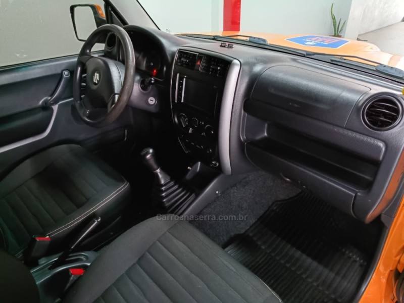 JIMNY 1.3 4ALL 4X4 16V GASOLINA 2P MANUAL - 2017 - CAXIAS DO SUL