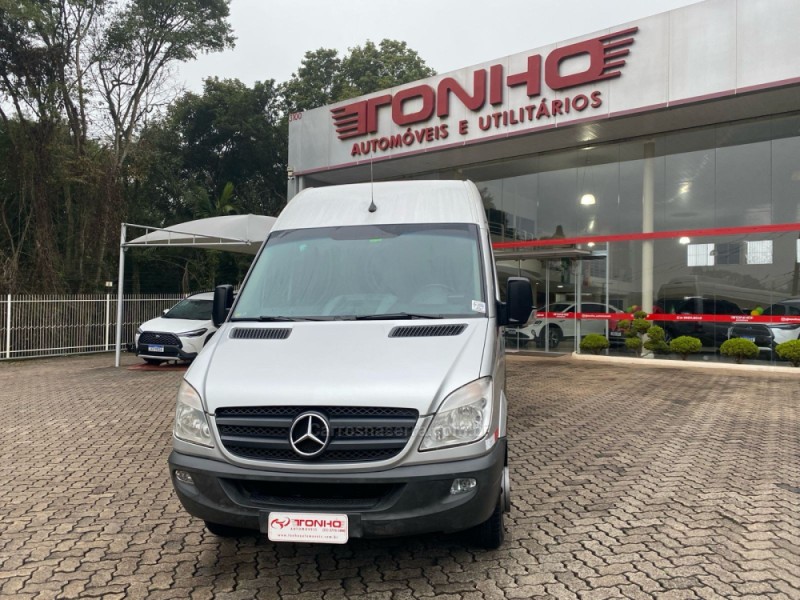 SPRINTER 2.2 CHASSI 515 LONGO DIESEL 3P MANUAL - 2014 - LAJEADO