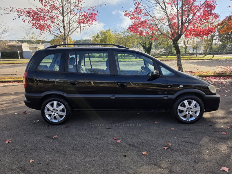 ZAFIRA 2.0 MPFI ELEGANCE 16V GASOLINA 4P AUTOMÁTICO - 2010 - BENTO GONçALVES