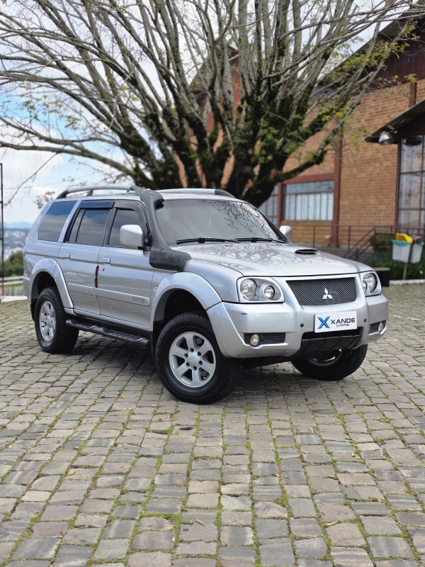 pajero 3.5 hpe 4x4 v6 24v flex 4p automatico 2007 flores da cunha