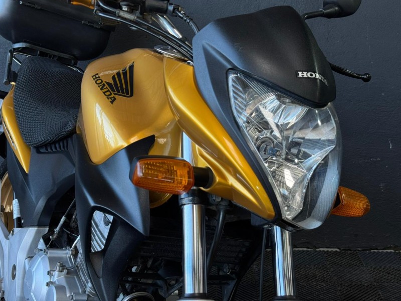 CB 300R ABS - 2011 - CAXIAS DO SUL