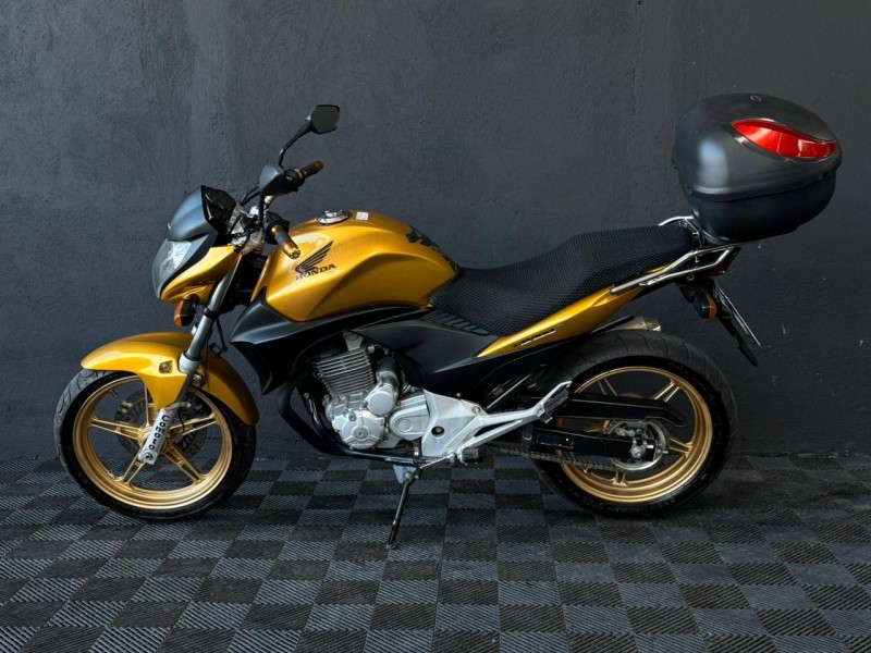 CB 300R ABS - 2011 - CAXIAS DO SUL