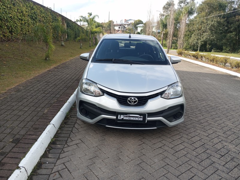 ETIOS 1.3 16V FLEX 4P MANUAL - 2018 - CAXIAS DO SUL