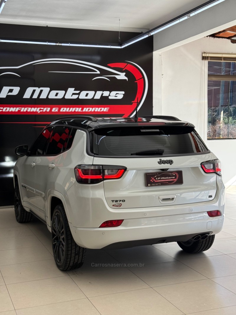 COMPASS 1.3 SERIE S T270 16V TURBO FLEX 4P AUTOMÁTICO - 2022 - FARROUPILHA