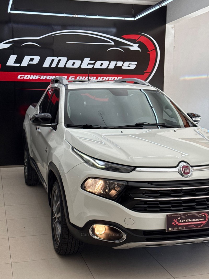 TORO 2.0 16V TURBO DIESEL VOLCANO 4WD AUTOMÁTICO - 2019 - FARROUPILHA