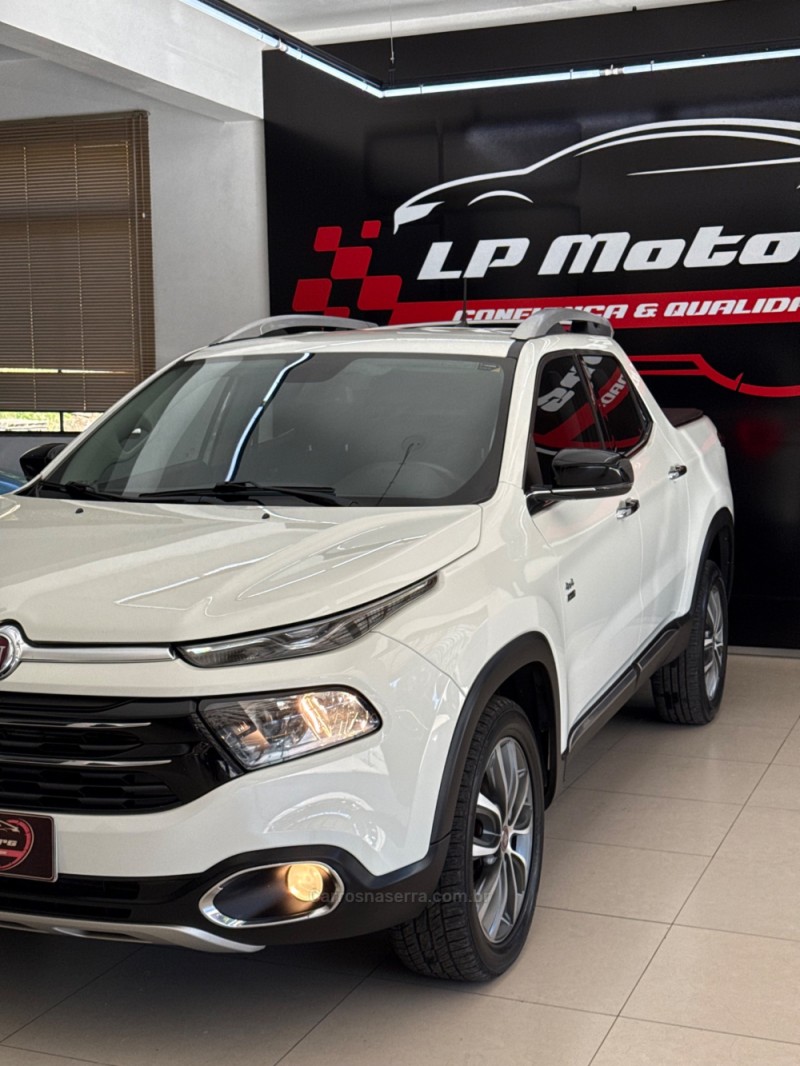 TORO 2.0 16V TURBO DIESEL VOLCANO 4WD AUTOMÁTICO - 2019 - FARROUPILHA