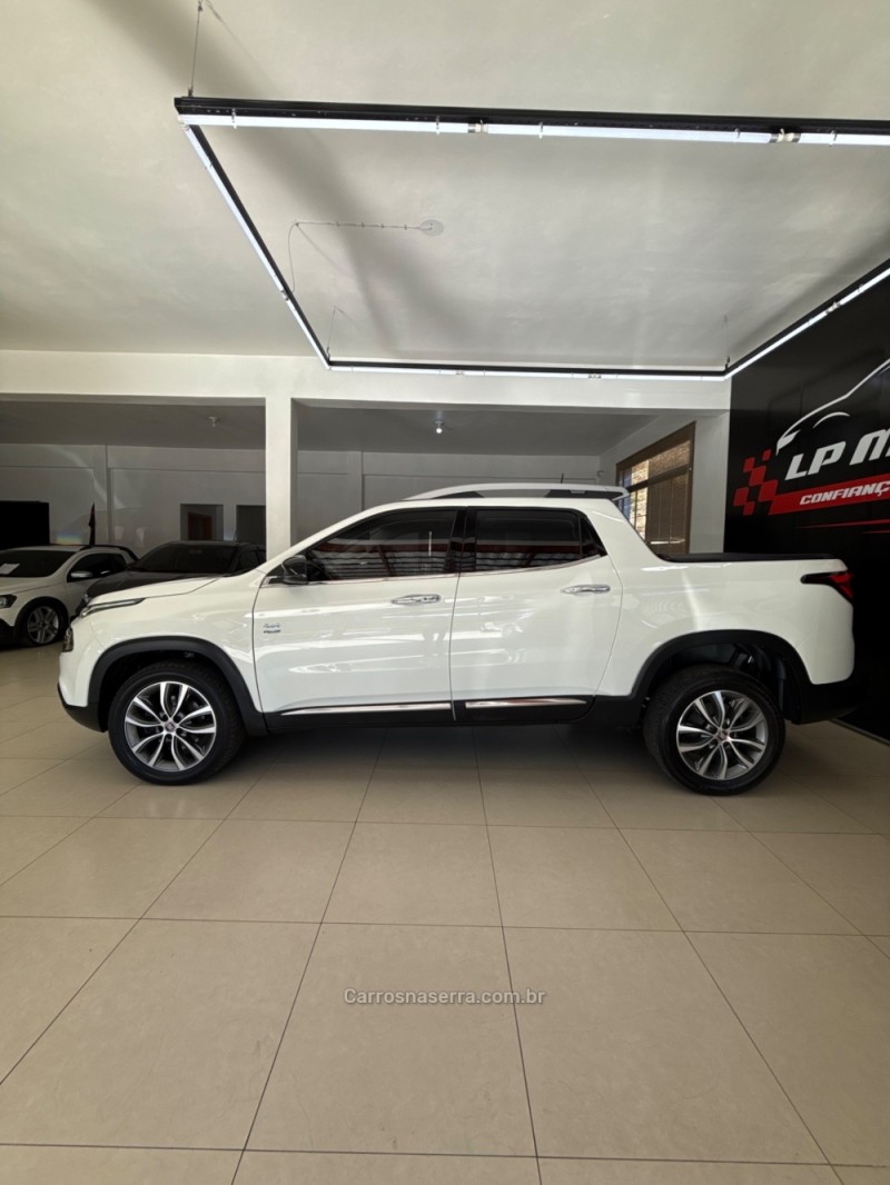 TORO 2.0 16V TURBO DIESEL VOLCANO 4WD AUTOMÁTICO - 2019 - FARROUPILHA