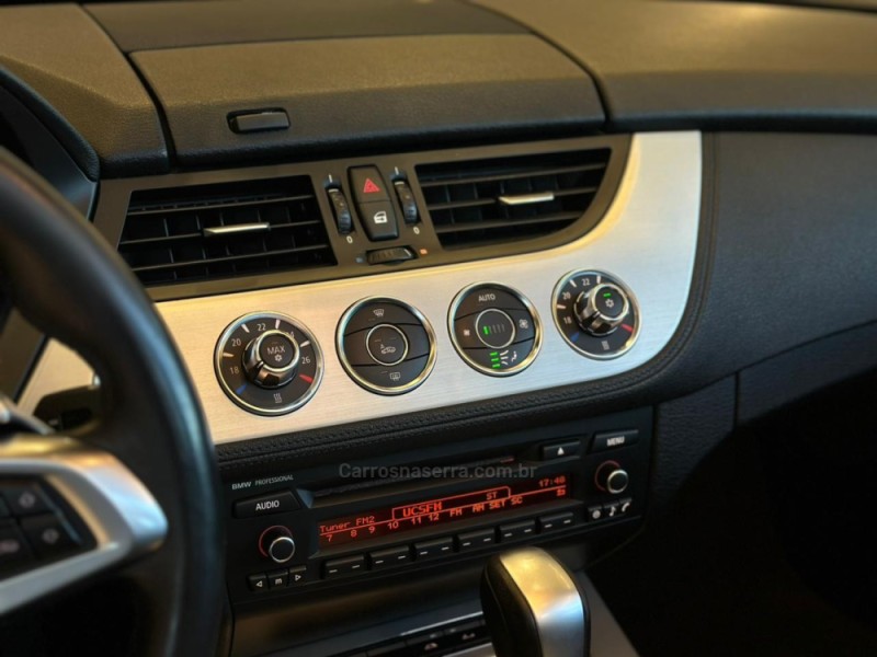 Z4 2.5 ROADSTER 23I I6 24V GASOLINA 2P AUTOMÁTICO - 2011 - CAXIAS DO SUL