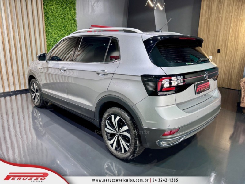 T-CROSS 1.4 HIGHLINE TSI 16V FLEX 4P AUTOMÁTICO - 2024 - NOVA PRATA