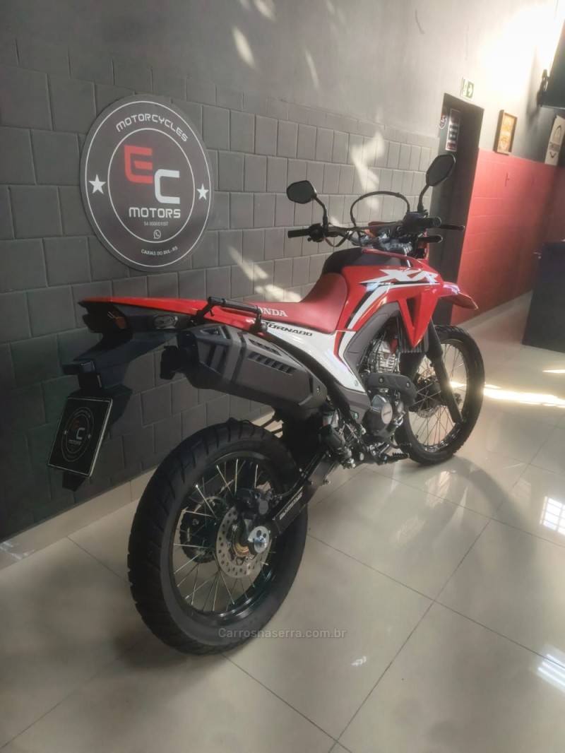 XR 300L TORNADO  - 2025 - CAXIAS DO SUL