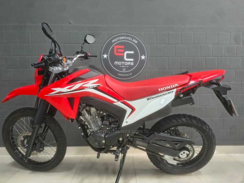 XR 300L TORNADO  - 2025 - CAXIAS DO SUL