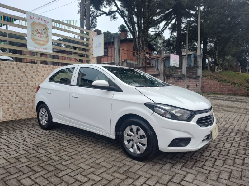 ONIX 1.0 MPFI LT 8V FLEX 4P MANUAL - 2018 - CANELA