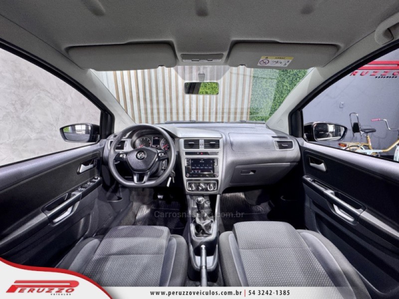 FOX 1.6 CONNECT 8V FLEX 4P MANUAL - 2018 - NOVA PRATA