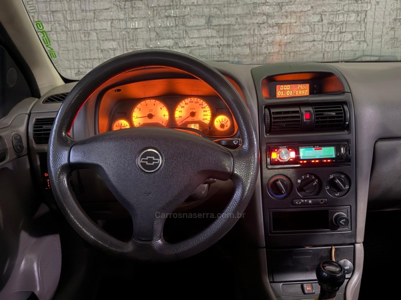 ASTRA 2.0 MPFI SUNNY 8V GASOLINA 2P MANUAL - 2002 - CAXIAS DO SUL